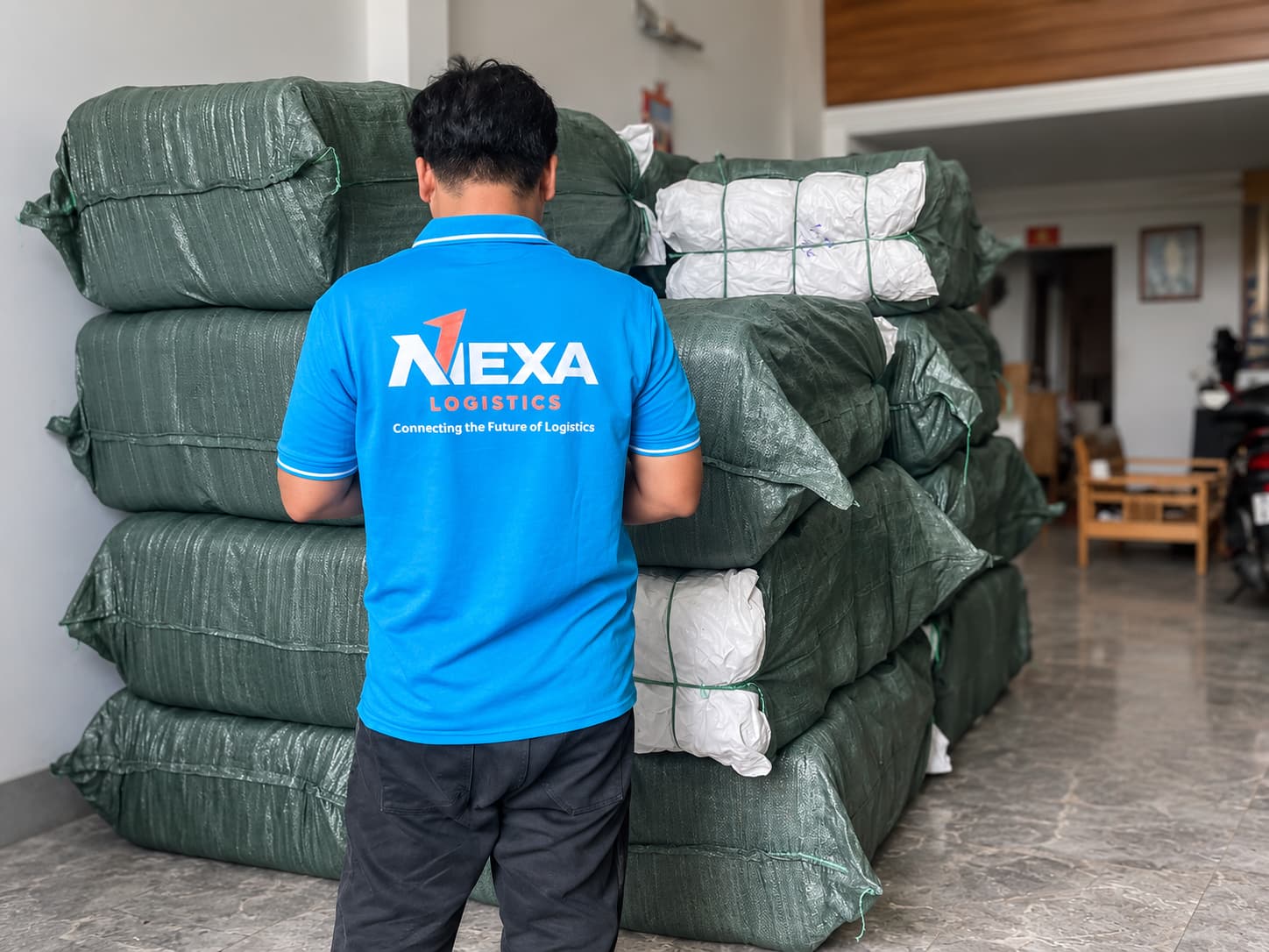 Gửi hàng đi Canada bằng Door-to-Door